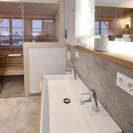 Schoene Aussicht Haus 5 *